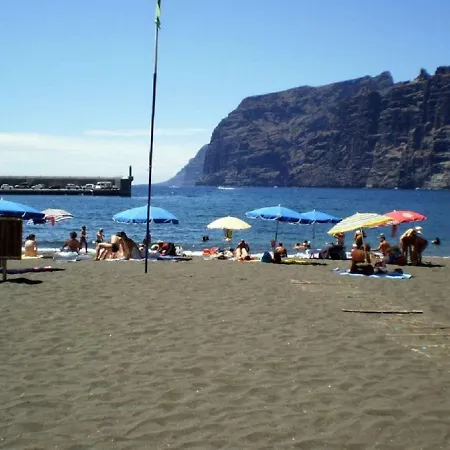 Luxury Los Gigantes *
